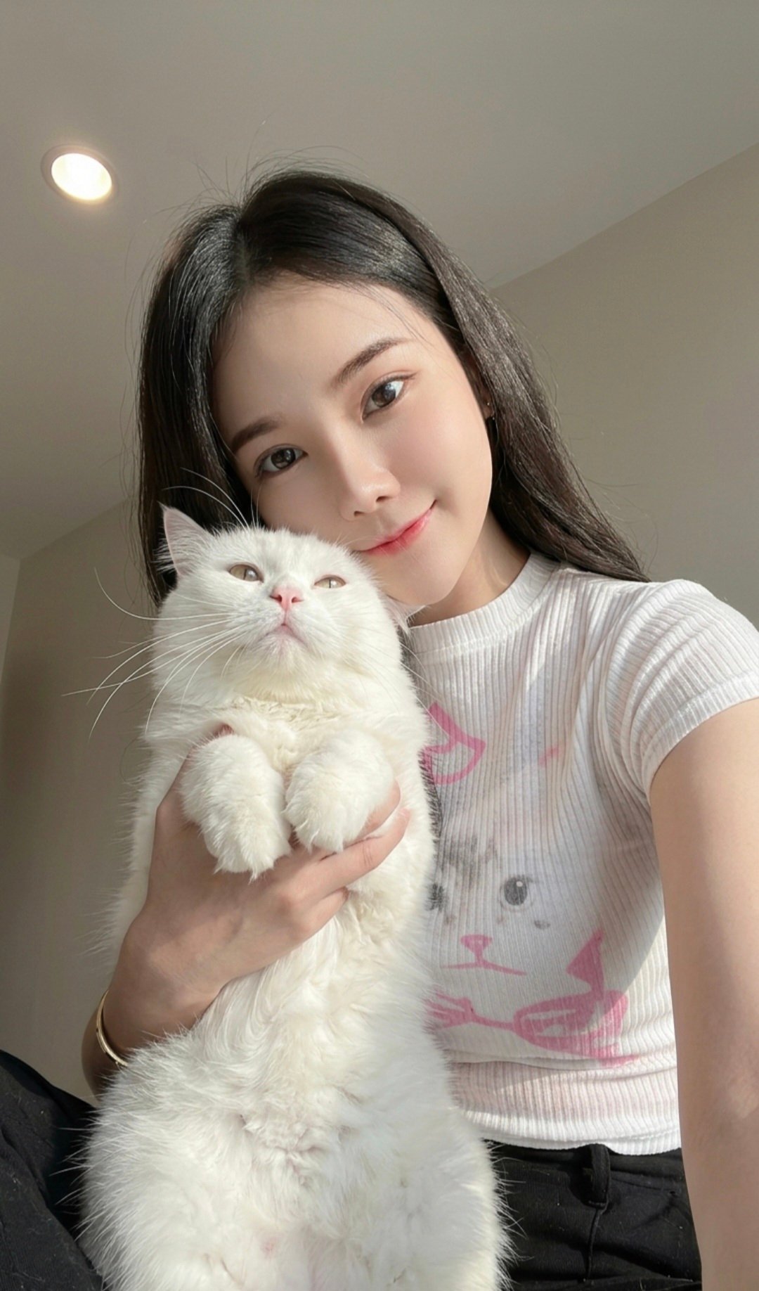 รูปโปรไฟล์ของ Marieko Chom จากลาดพร้าว, กรุงเทพมหานคร
