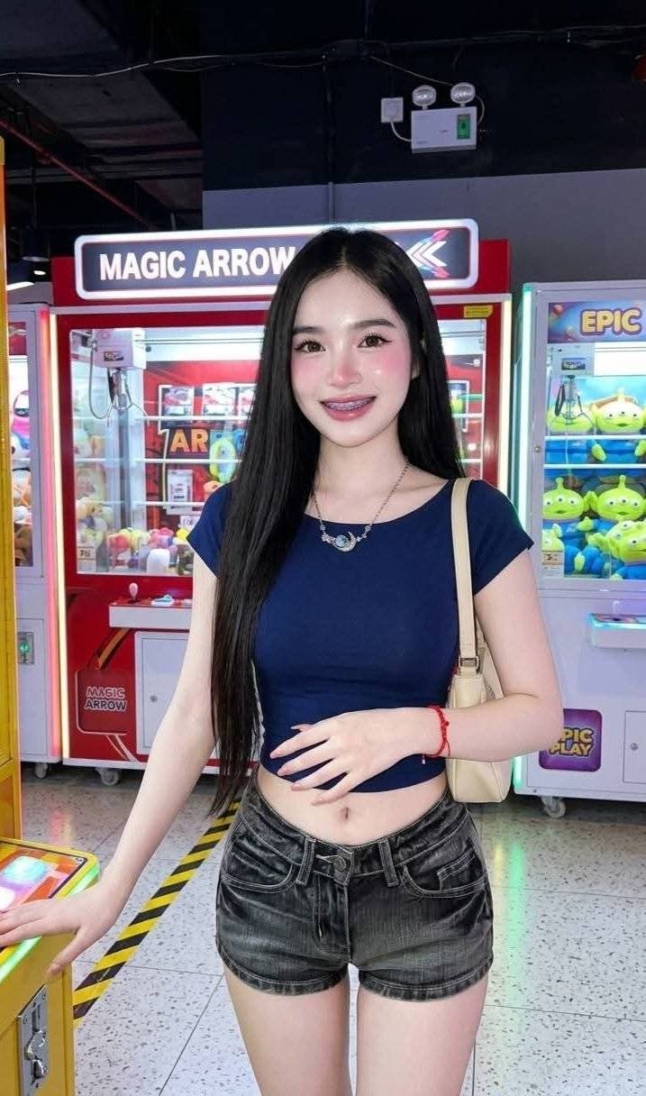Profile photo of หนูนา from Thon Buri, Bangkok