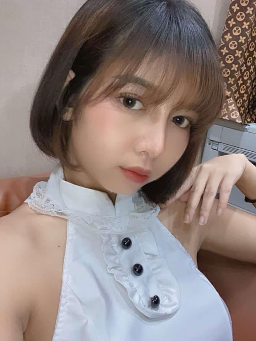 รูปที่ 1 จาก 5 ของ May จากจตุจักร, กรุงเทพมหานคร