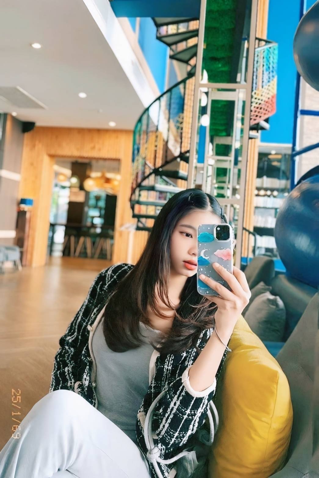รูปที่ 2 จาก 4 ของ น้อง เมญ่า (Meya) จากคลองเตย, กรุงเทพมหานคร