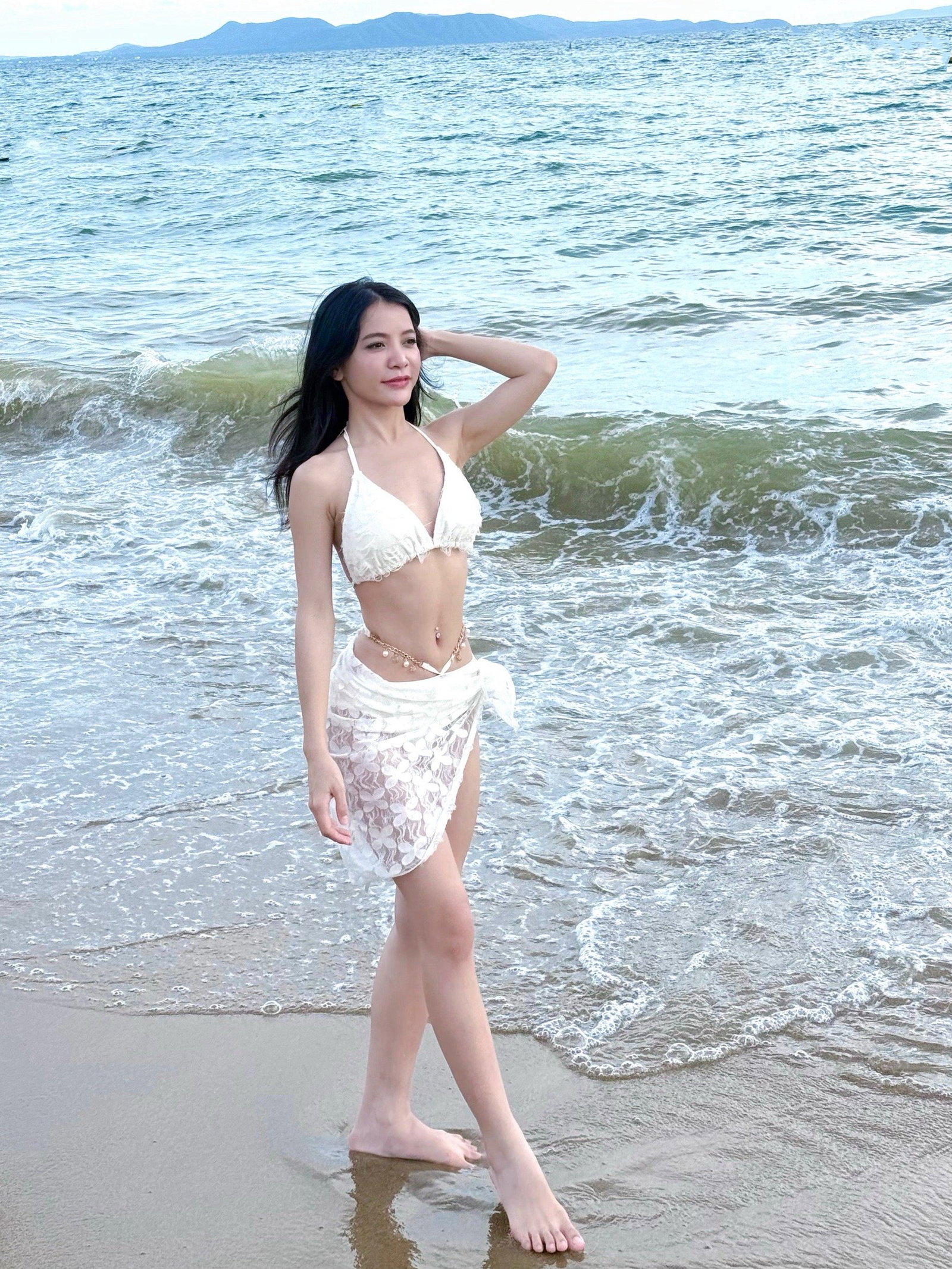 alt.galleryPhoto
