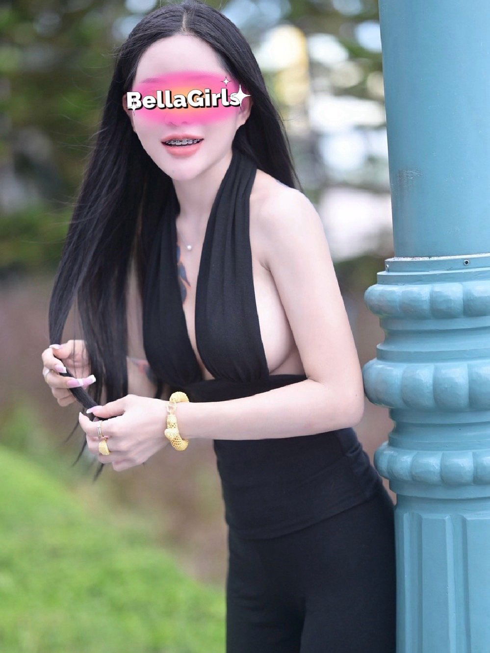 Photo 1 of 5 of ฮิวสตัน from Bang Khae, Bangkok