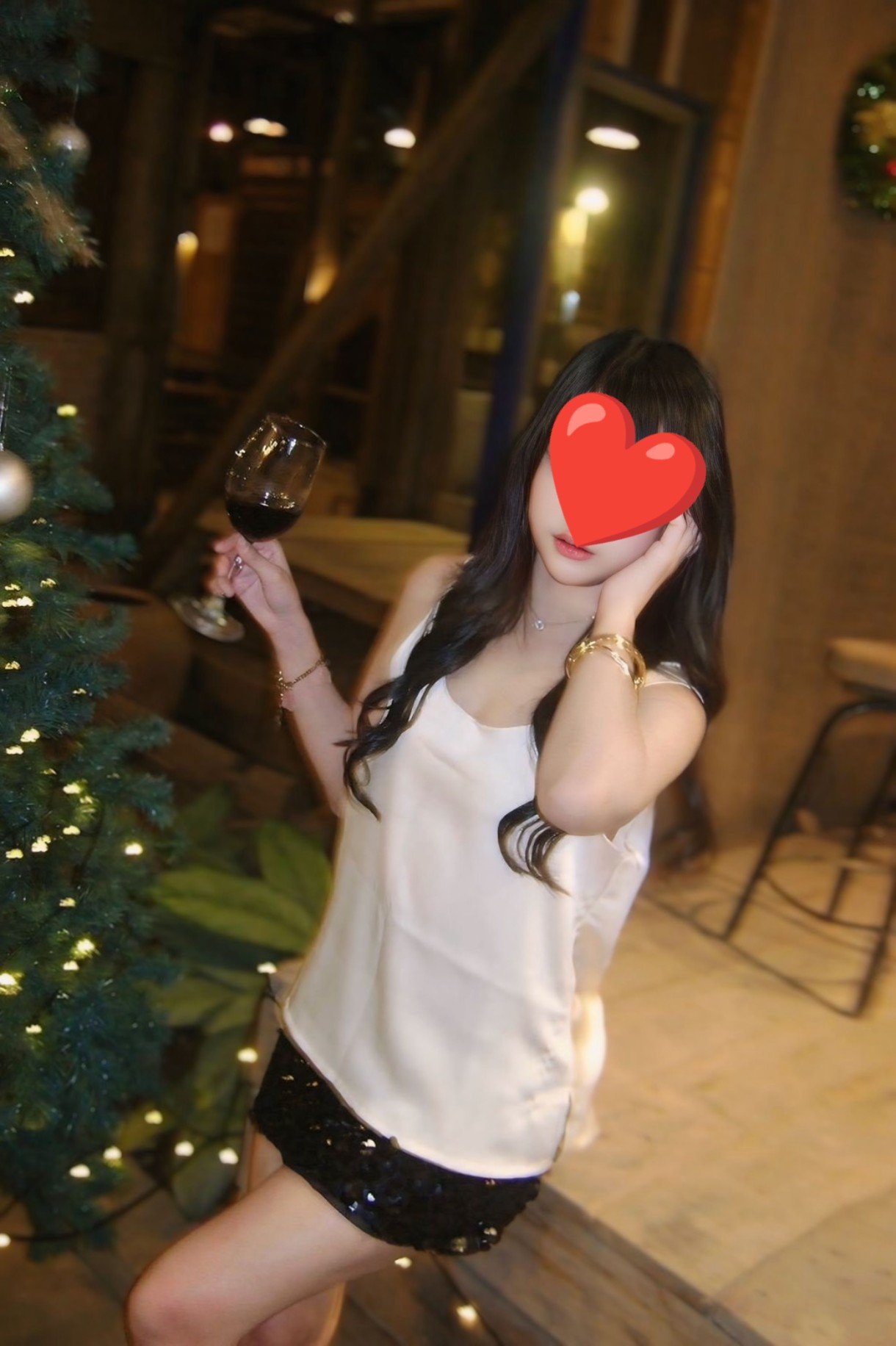 รูปโปรไฟล์ของ Julie จากคลองเตย, กรุงเทพมหานคร - ยืนยันแล้ว