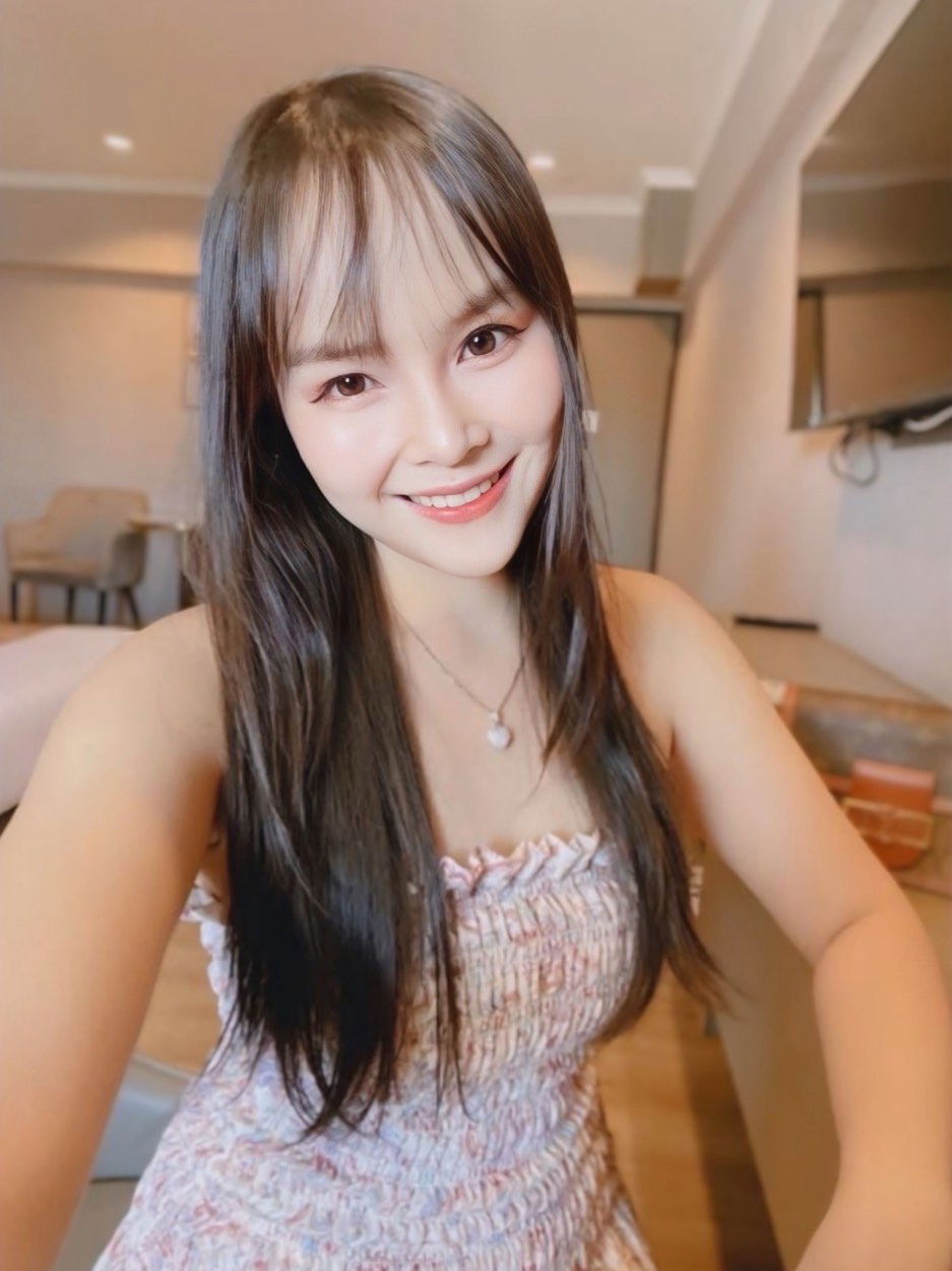 รูปที่ 1 จาก 4 ของ น้องพลอยใส (Ploysai) จากคลองเตย, กรุงเทพมหานคร
