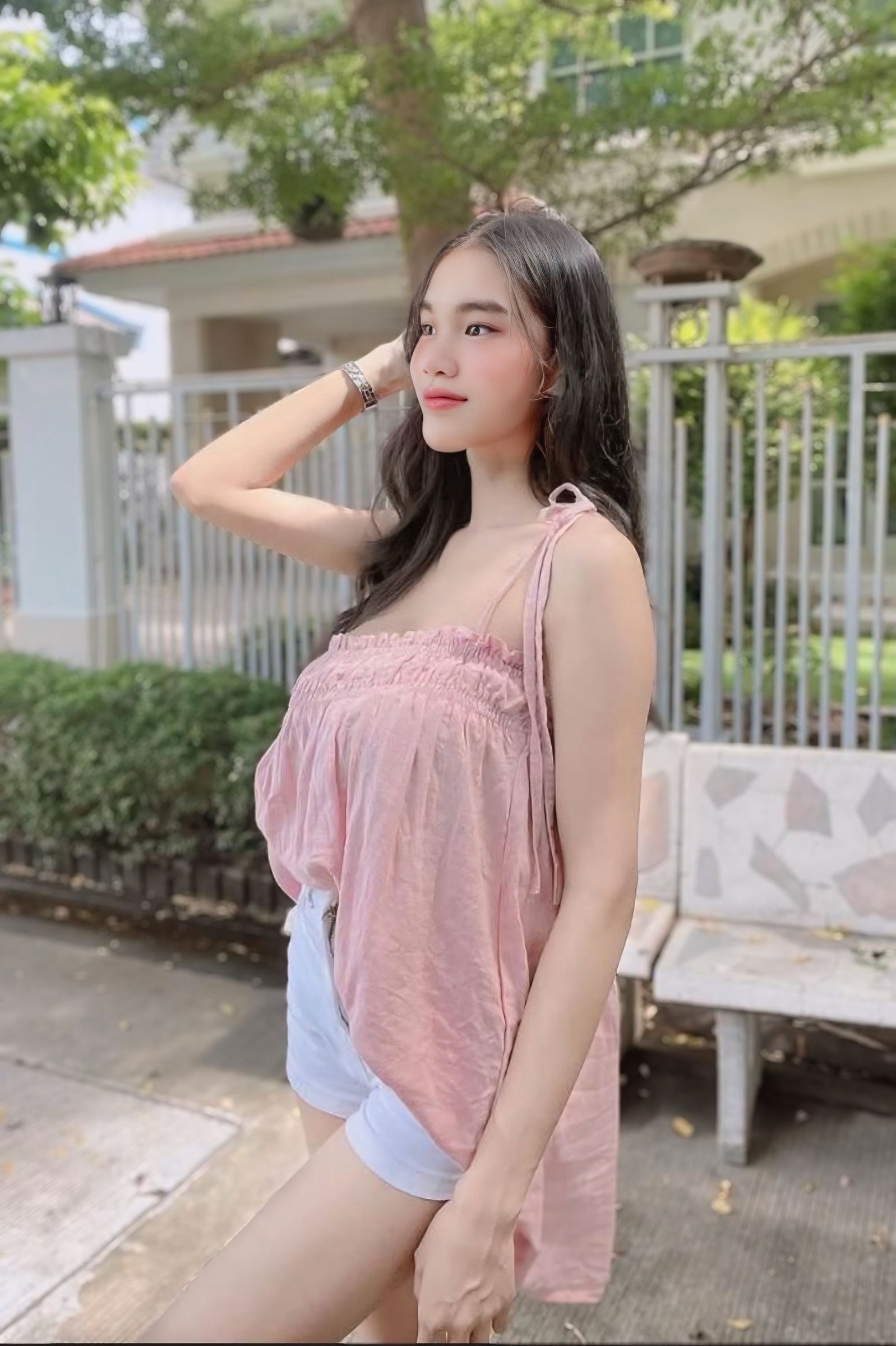 รูปที่ 4 จาก 4 ของ Niniu จากคลองเตย, กรุงเทพมหานคร