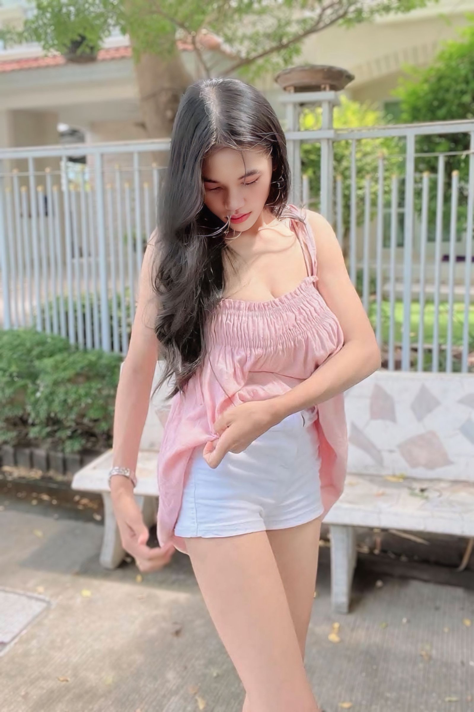 รูปที่ 3 จาก 4 ของ Niniu จากคลองเตย, กรุงเทพมหานคร