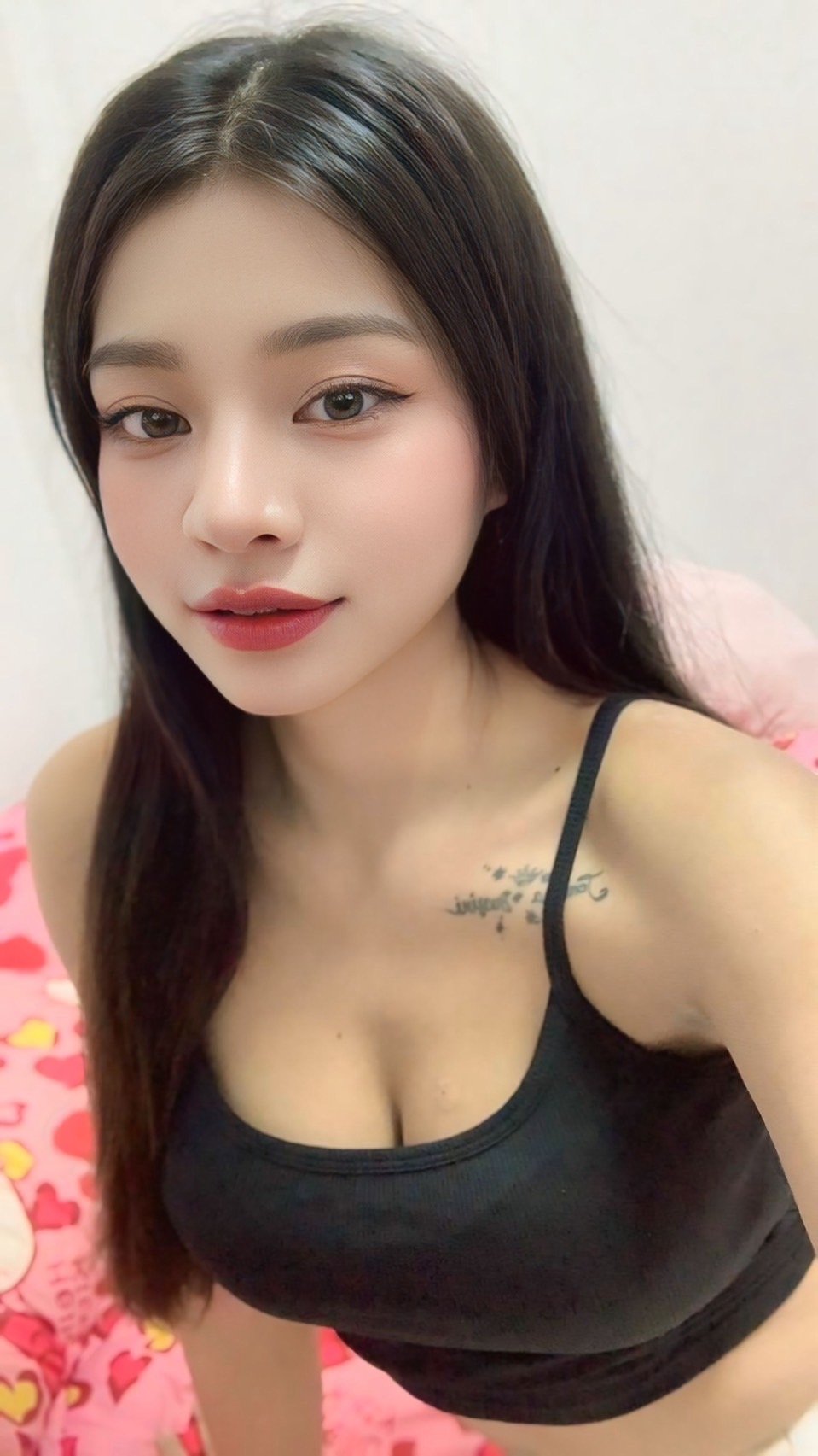 Photo 2 of 4 of น้องมิว (Miu) from Khlong Toei, Bangkok
