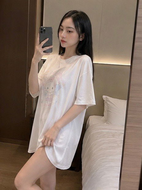 รูปที่ 1 จาก 3 ของ Momo จากห้วยขวาง, กรุงเทพมหานคร