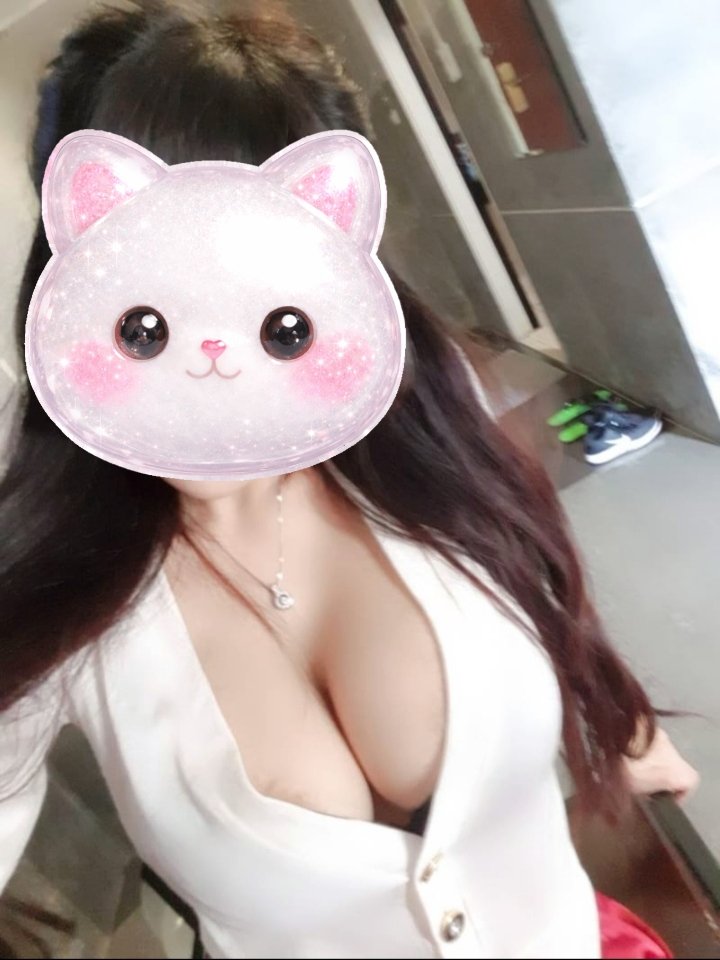 รูปที่ 2 จาก 6 ของ ชูก้า*Sugar จากห้วยขวาง, กรุงเทพมหานคร