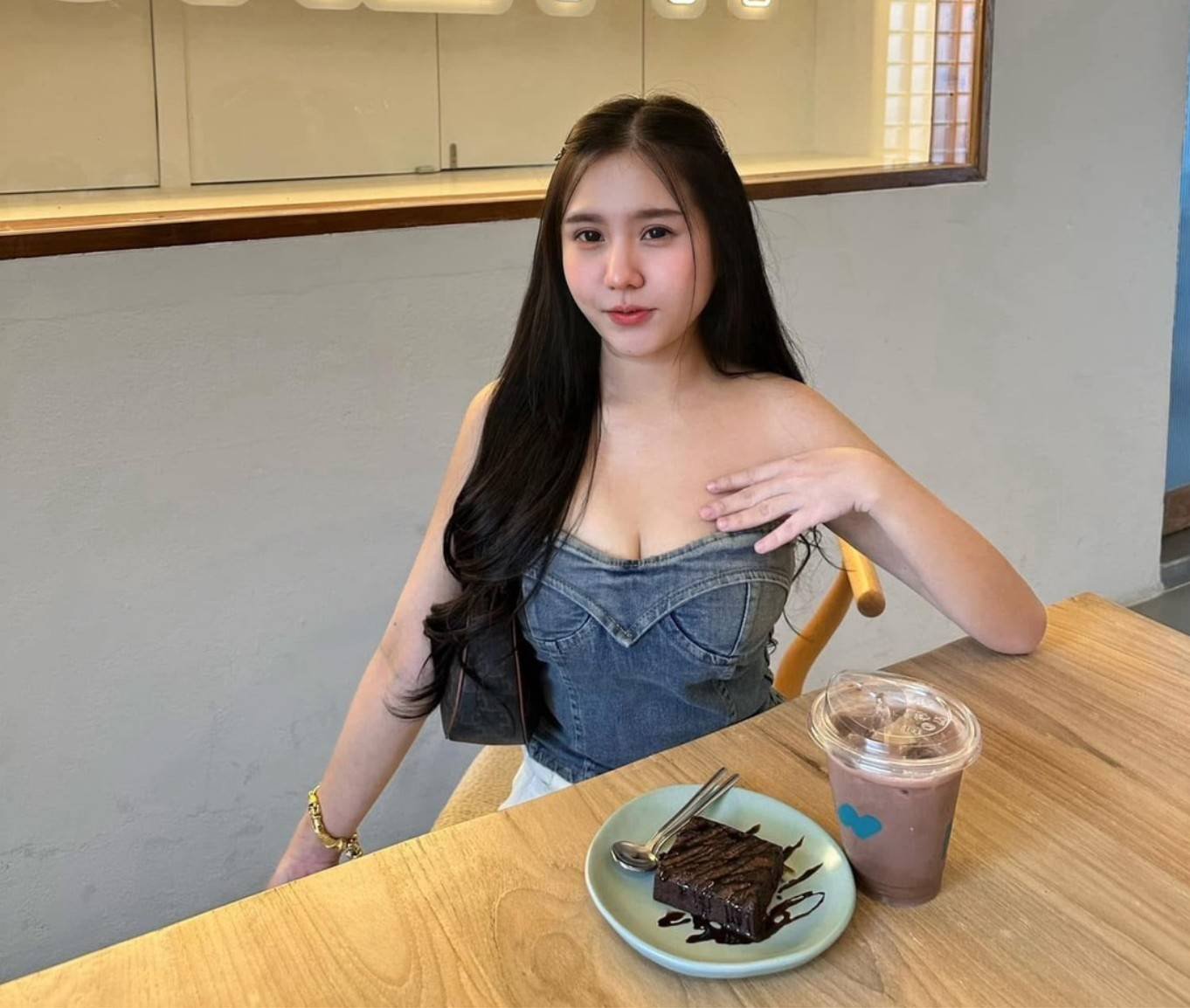 รูปที่ 3 จาก 5 ของ น้องเพ้น จากบางพลี, สมุทรปราการ