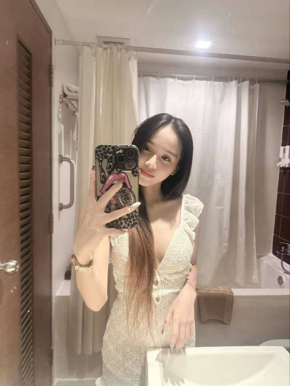 รูปที่ 2 จาก 2 ของ ซี จากบางนา, กรุงเทพมหานคร